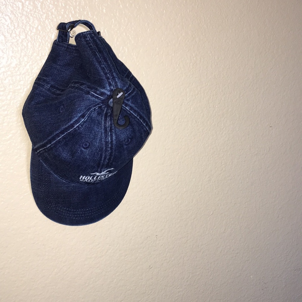 Baseball Cap - Picture 2 of 4